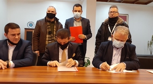Cooperation agreement signed between Kosovo Post and University 
